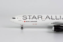 Load image into Gallery viewer, 1:400 NG AIR CANADA A330-300 C-GEGI &quot;Star Alliance&quot;