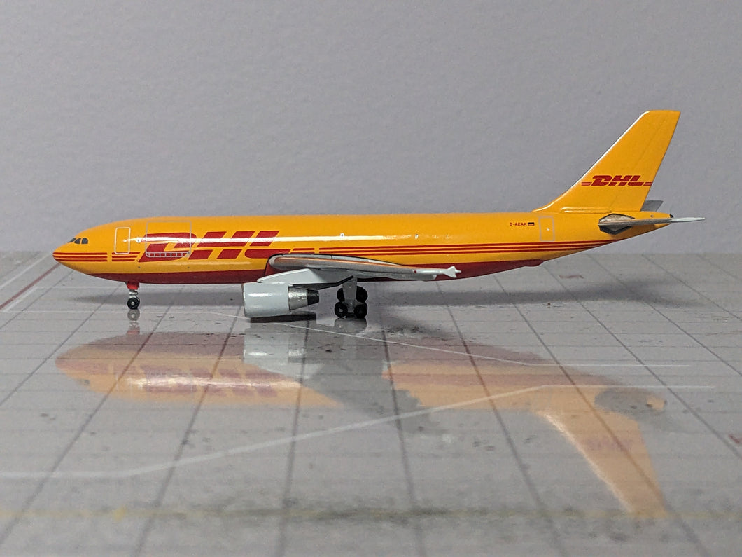 1:400 AEROCLASSICS DHL A300 D-AEAK