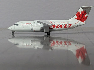 1:400 JETX AIR CANADA JAZZ BAE-146 C-GRNZ