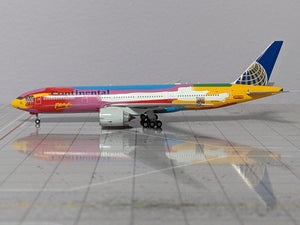 1:400 NG CONTINENTAL B777-200ER N77014