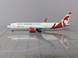 1:400 PHOENIX AIR CANADA CARGO B767-300F C-GJLV