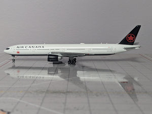 1:400 GEMINI AIR CANADA B777-300ER C-FITU
