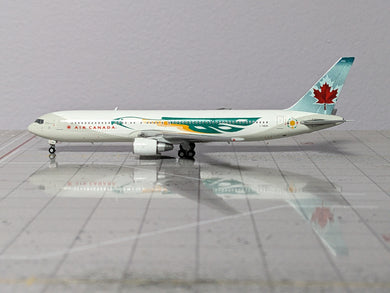 1:400 JC AIR CANADA B767-300ER  C-GBZR