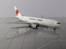 Load image into Gallery viewer, 1:400 AEROCLASSICS AIRBORNE EXPRESS B767-200 N768AX