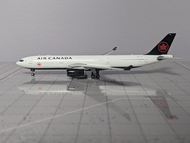 1:400 PHOENIX AIR CANADA A330-300 C-GFAF