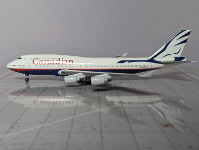 1:400 AEROCLASSICS CANADIAN B747-400 C-GMWW 