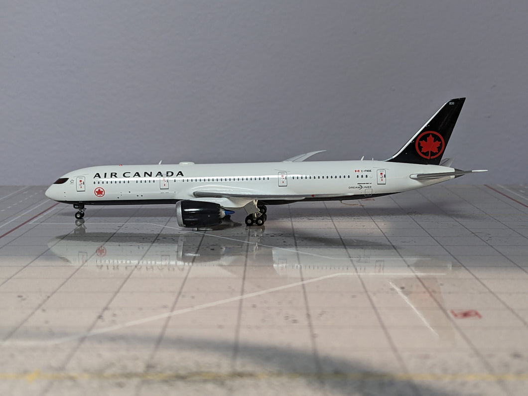 1:400 AV400 AIR CANADA B787-9 C-FNOE