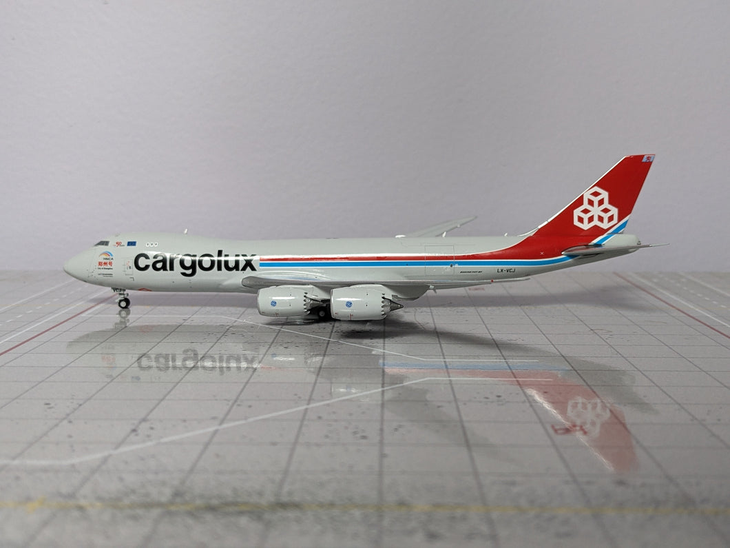 1:400 JC CARGOLUX B747-8F LX+VCJ