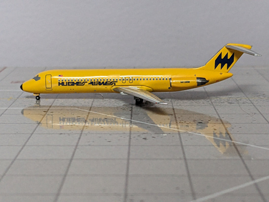 1:400 AEROCLASSICS HUGHES AIRWEST DC-9-32 N915RW