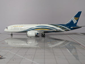 1:200 INFLIGHT OMAN B787-8 A40-SB