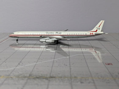 1:400 AEROCLASSICS CANADIAN PACIFIC DC-8-63 CF-CPO