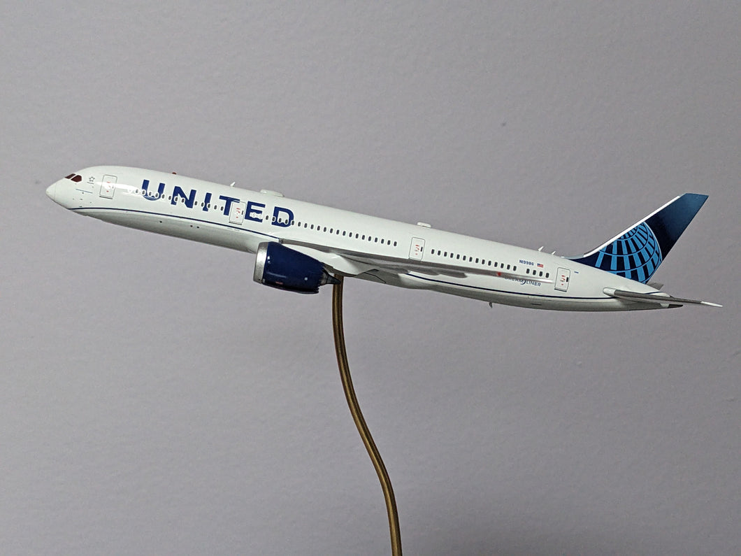 1:400 AV400 UNITED B787-9 N19986