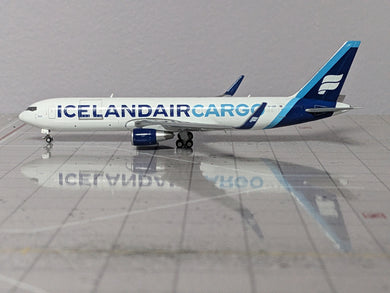 1:400 JC ICELANDAIR CARGO B767-300 TF-ISP