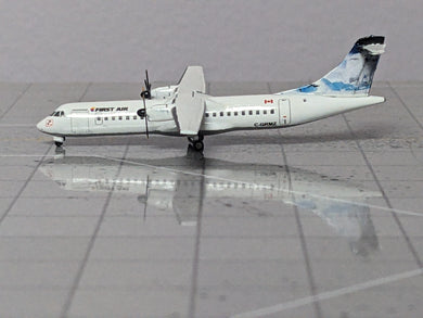 1:400 JC CUSTOM FIRST AIR ATR-72 C-GRMZ