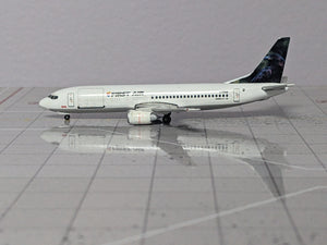 1:400 GEMINI CUSTOM FIRST AIR B737-400 C-FFNE