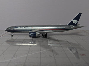 1:400 JC AEROMEXICO B777-200ER N745AM