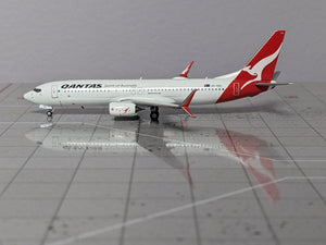 1:400 NG QANTAS B737-800 VH-VZU