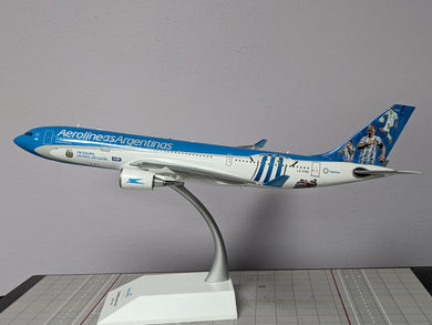 1:200 JC AEROLINEAS ARGENTINAS A330-200 LV-FVH 