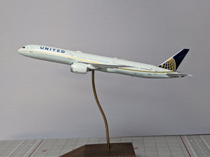 1:400 AV400 UNITED B787-10 N12003