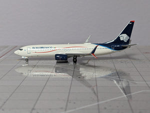 1:400 NG AEROMEXICO B737-800 XA-AMV