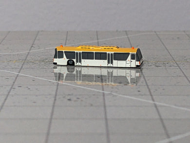 1:400 AIRPORT BUS