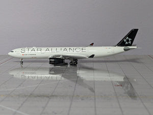 1:400 NG AIR CANADA A330-300 C-GEGI "Star Alliance"