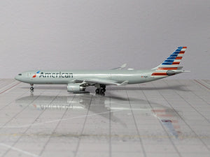 1:400 NG AMERICAN A330-300 N277AY