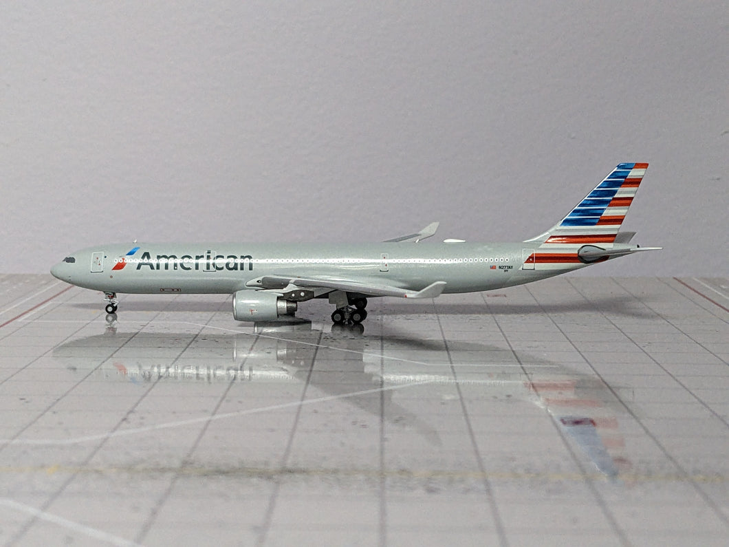 1:400 NG AMERICAN A330-300 N277AY