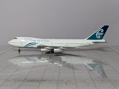 1:400 BIG BIRD AIR NEW ZEALAND B747-200B ZK-NZY