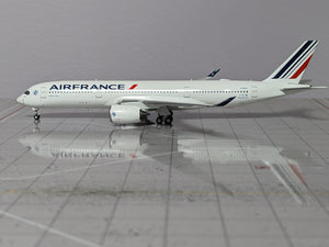 1:400 NG AIR FRANCE A350-900 F-HYTL