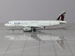 1:400 PANDA QATAR A320 A7-AHO