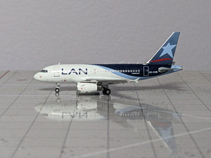 1:400 NG LAN CHILE A318 CC-CZR