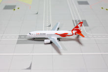 Load image into Gallery viewer, 1:400 PANDA AIR INUIT B737-300 C-GFFN
