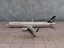 Load image into Gallery viewer, 1:400 PANDA CATHAY A321 B-HPB