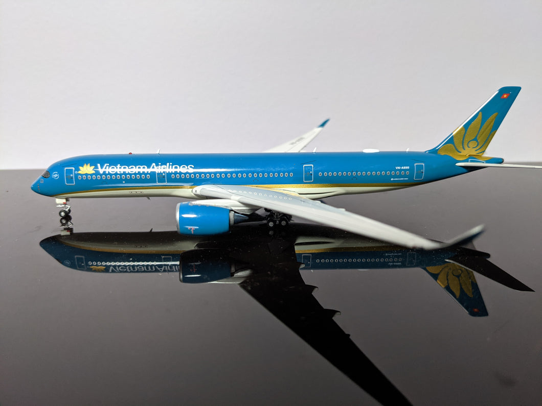 1:400 AV400 VIETNAM A350-900 VN-A898