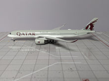 Load image into Gallery viewer, 1:400 NG QATAR A350-900 A7-AME