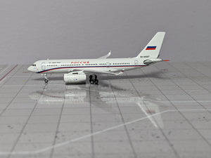 1:400 NG Russia State Transport Company Tupolev Tu-204-300 RA-64057