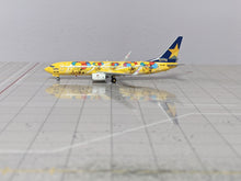 Load image into Gallery viewer, 1:400 NG SKYMARK B737-800/w JA73AB &quot;POKEMON&quot;