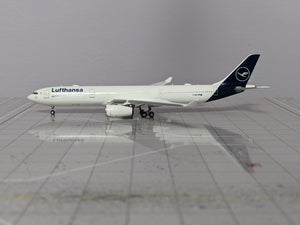 1:400 NG Lufthansa A330-300 D-AIKQ	2019 cs
