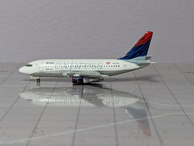 1:400 GEMINI DELTA EXPRESS B737-200 N323DL